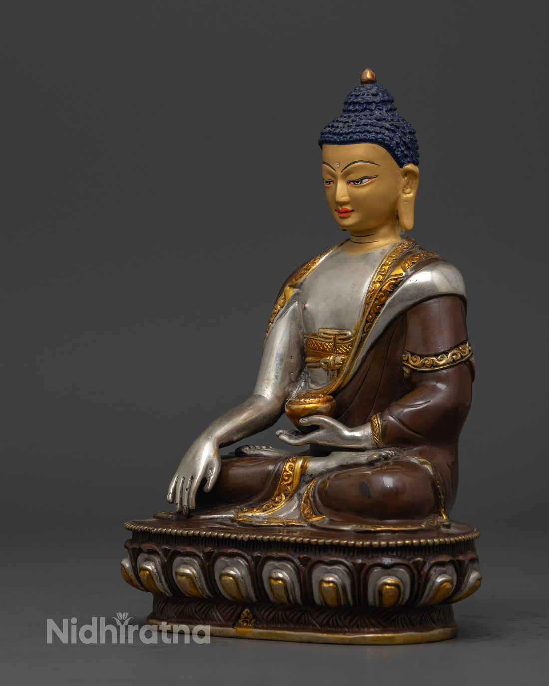 Shakyamuni Buddha Statue: Perfect for Spiritual