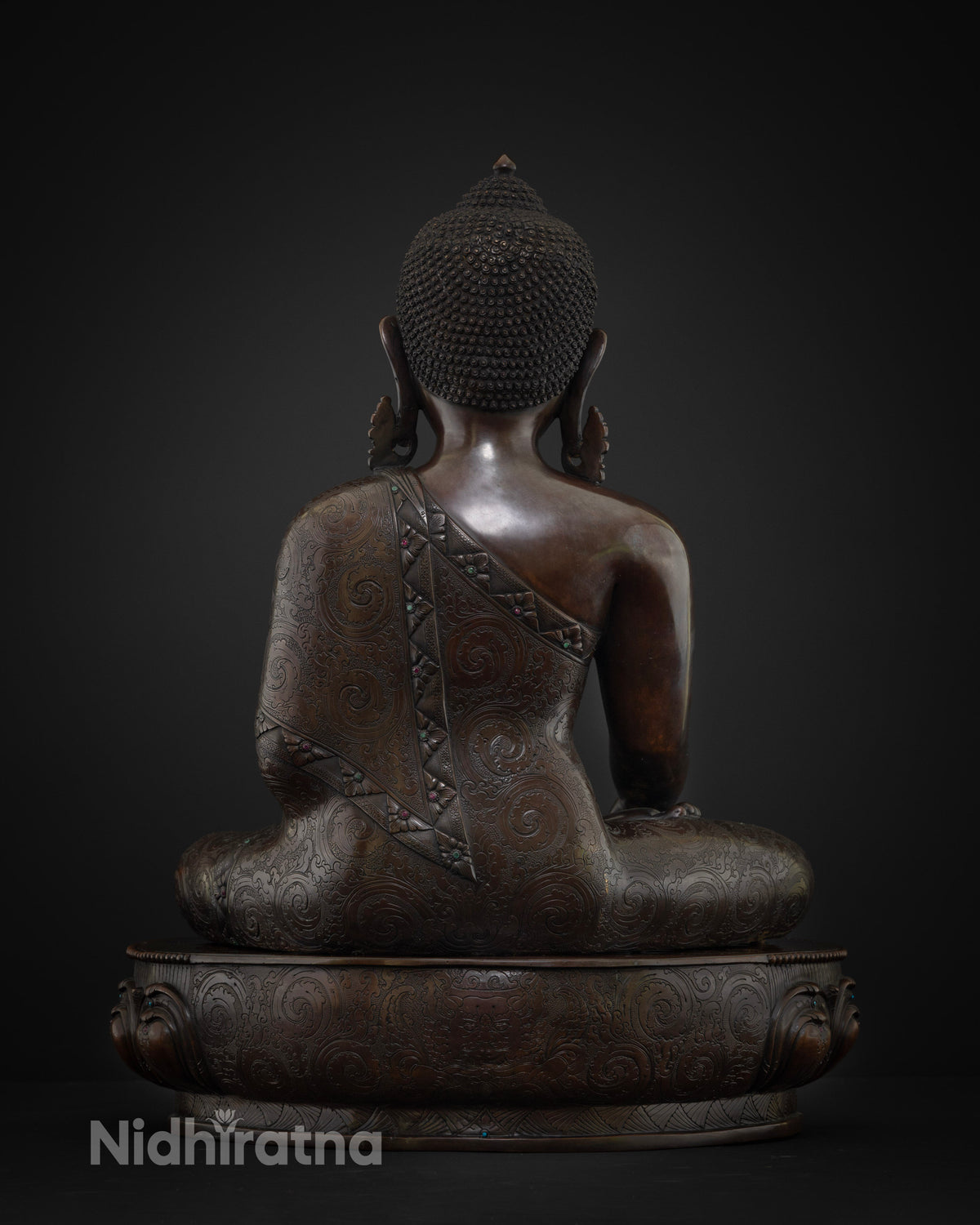 Shakyamuni Buddha Statue back view, intricate lotus base and robe carving