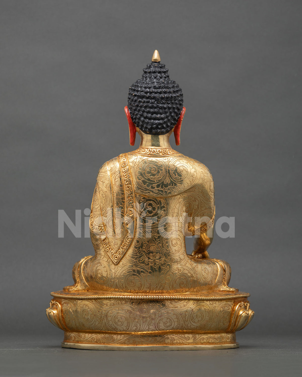 Shakyamuni Buddha statue back view Newari craftsmanship copper.