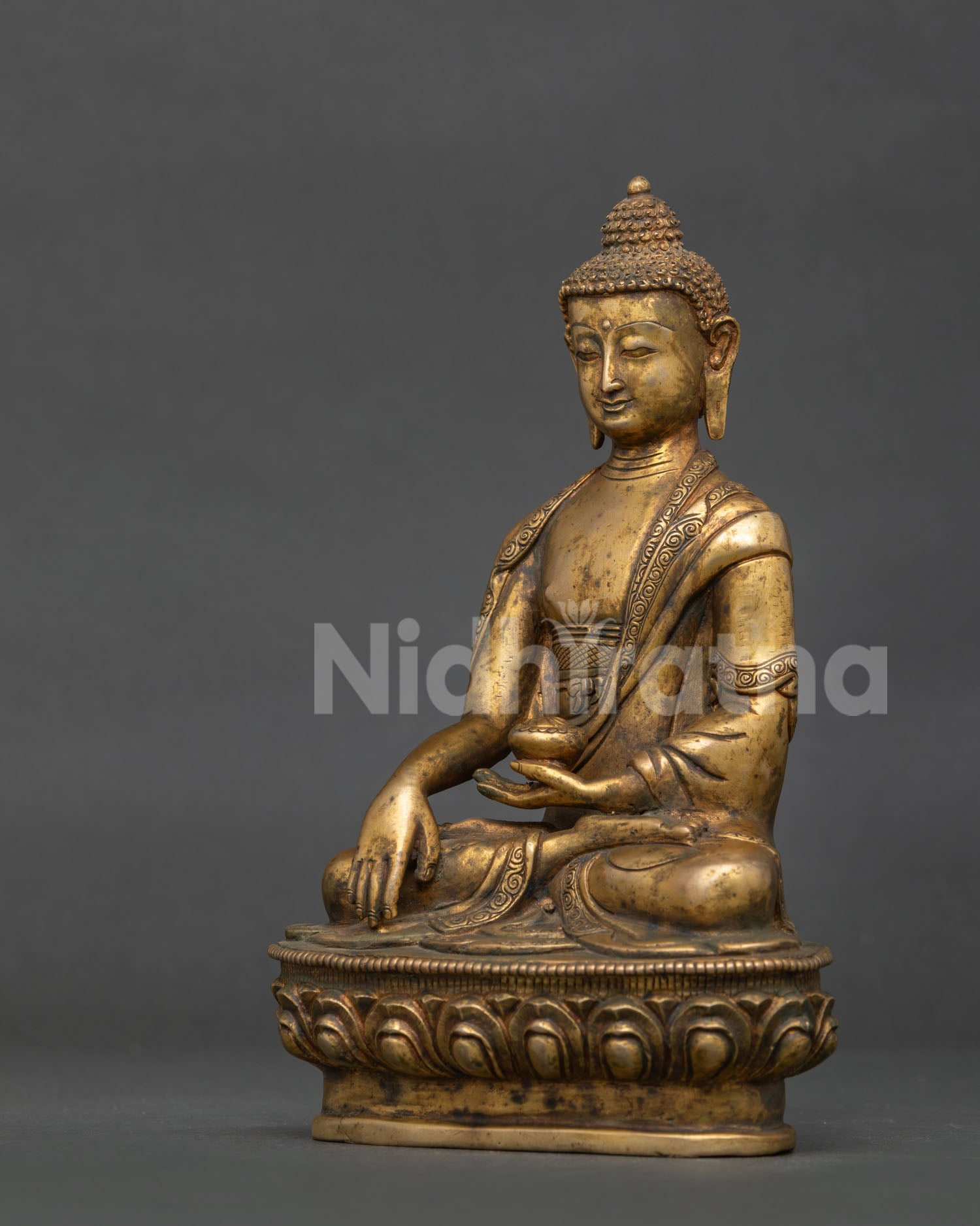 Shakyamuni Buddha Statue Bhumisparsha Mudra Lotus Pedestal.