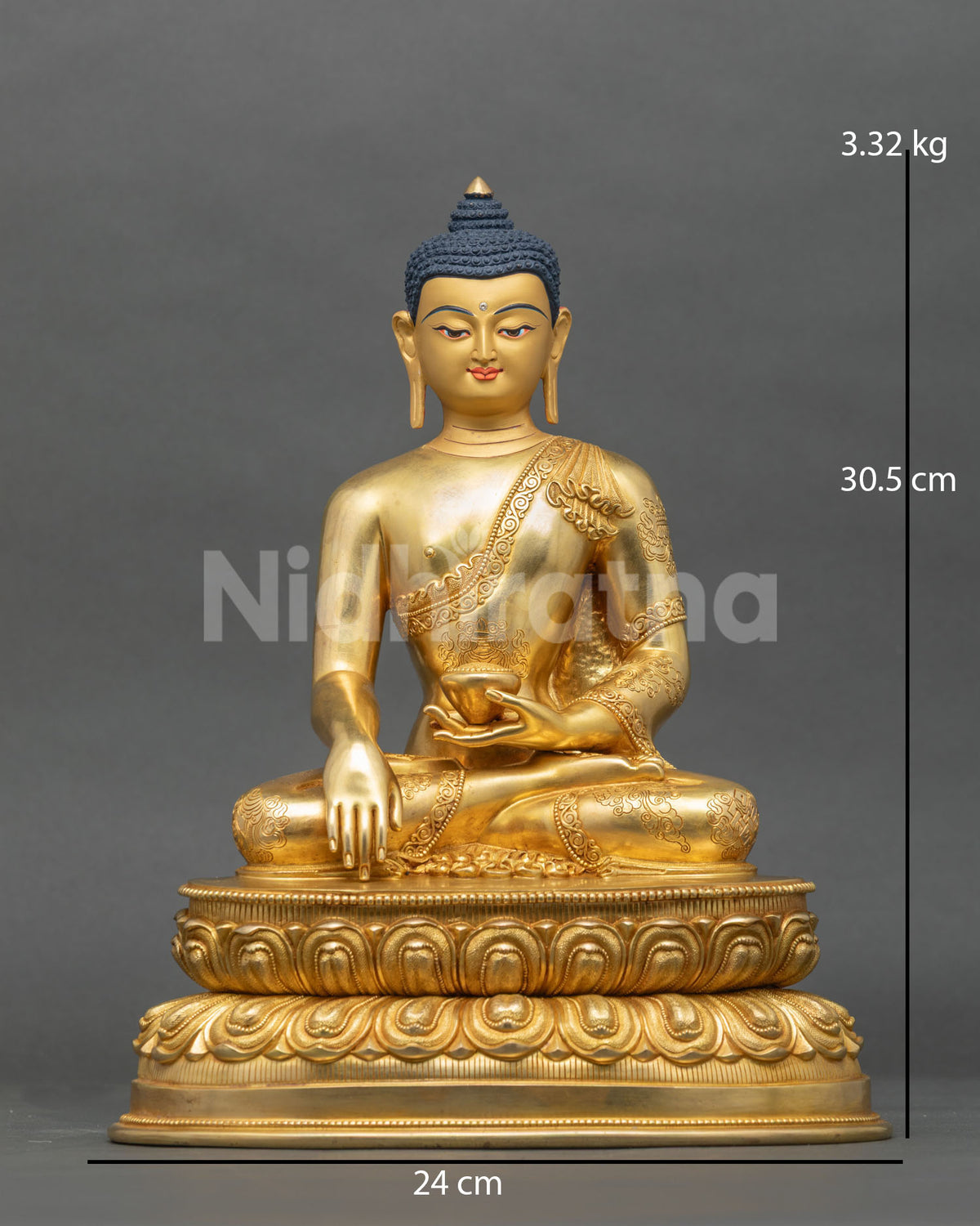 Shakyamuni Buddha statue gold fire gilded copper Nepalese Newari craftsmanship front view.