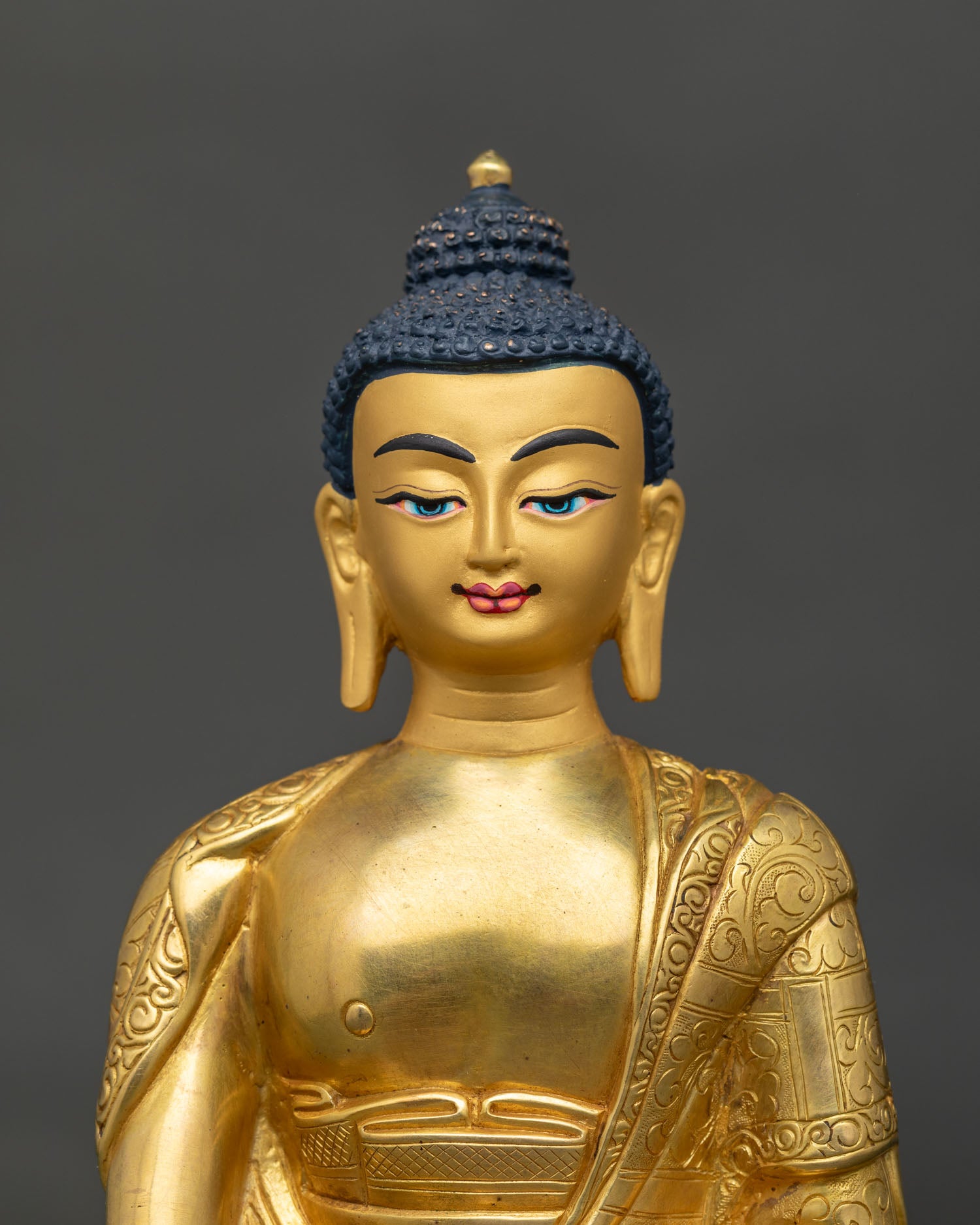 Historical Siddhartha Gautama Statue | Traditional Buddhist