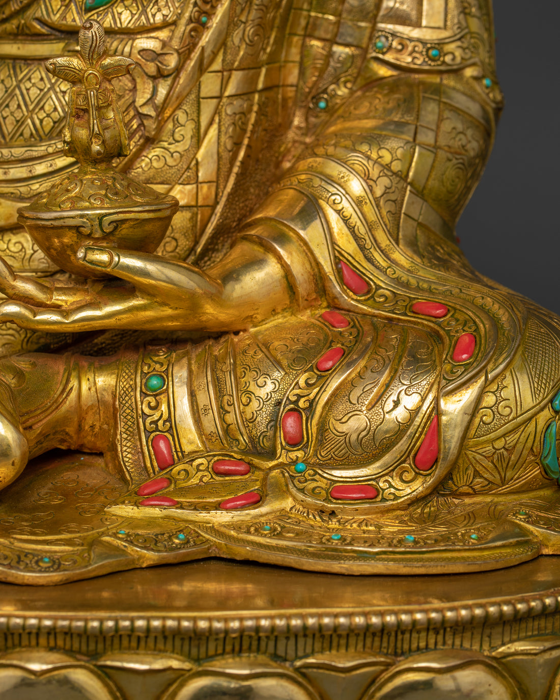 Lotus Born Master - Guru Rinpoche Statue