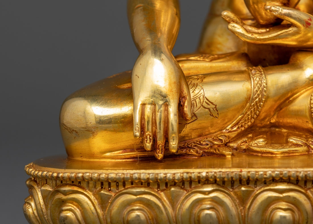 Regal Serenity: The Crowned Shakyamuni Buddha