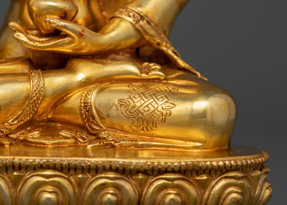 Regal Serenity: The Crowned Shakyamuni Buddha