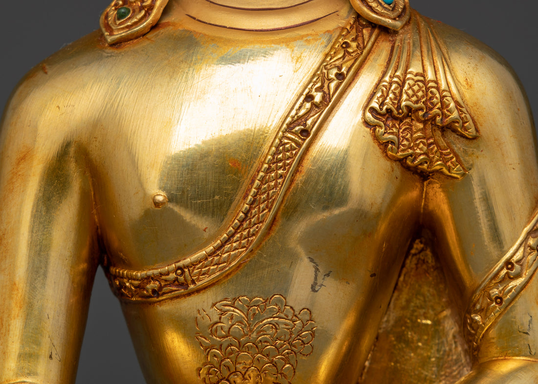 Regal Serenity: The Crowned Shakyamuni Buddha