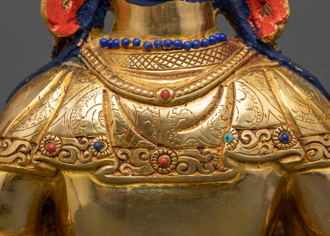 Chenrezig: Buddhist Avalokiteshvara Statue Glided with 24K Gold