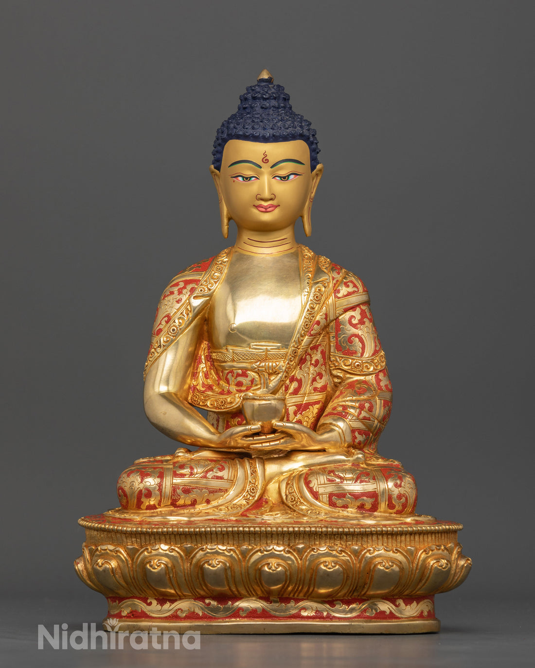 Amitabha Buddha : The Infinite Shining One