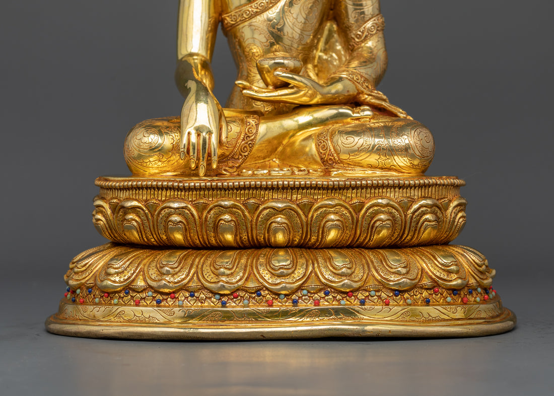 Shakyamuni Buddha : Bask in the Brilliance of Spiritual Illumination