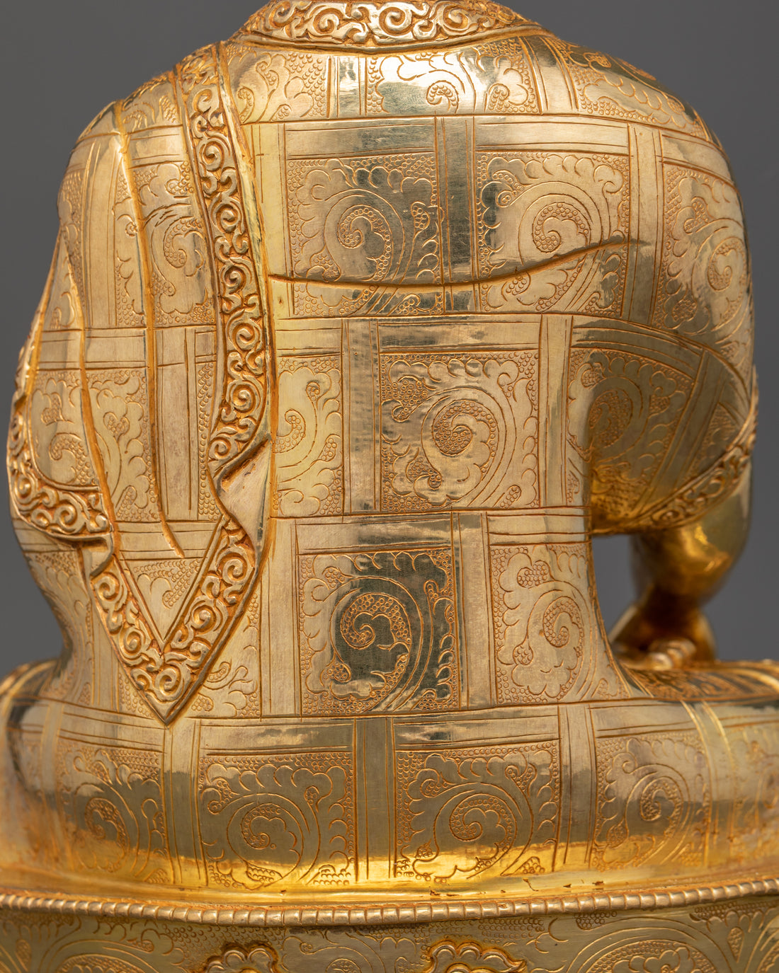 Traditional Shakyamuni Buddha: Buddha Sculpture