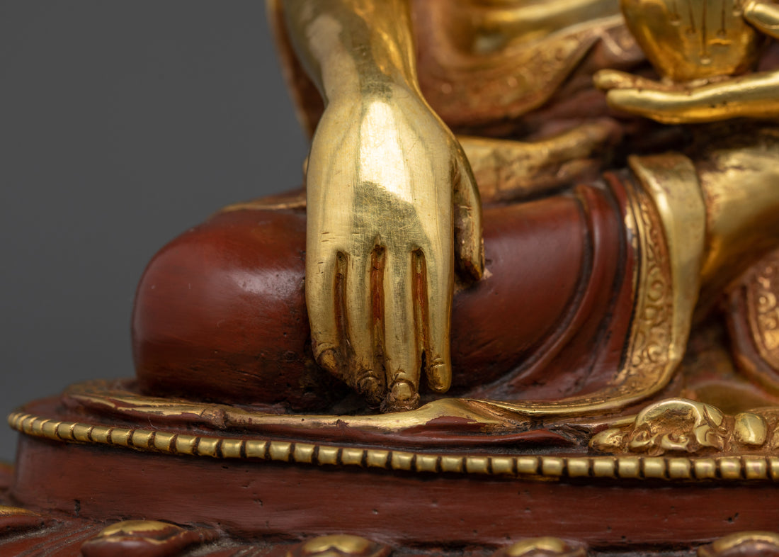 Enlightened Presence: The Karmapa Statue in Tibetan Buddhism