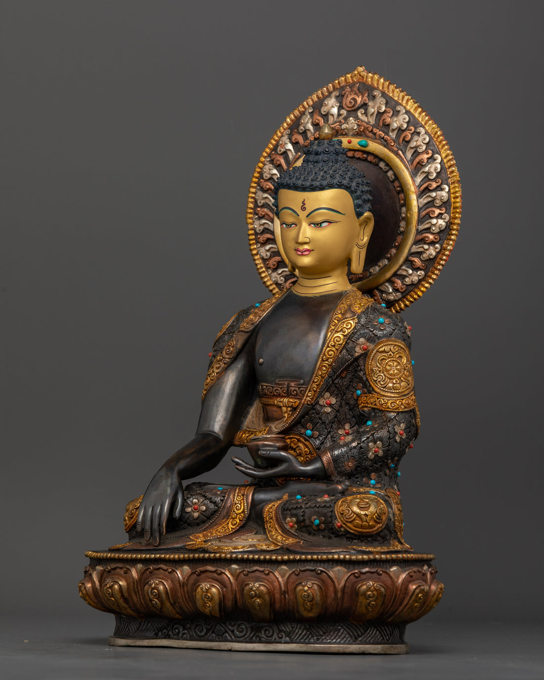 Siddhartha Gautama Statue | Beautiful Handcrafted Buddhist Statue