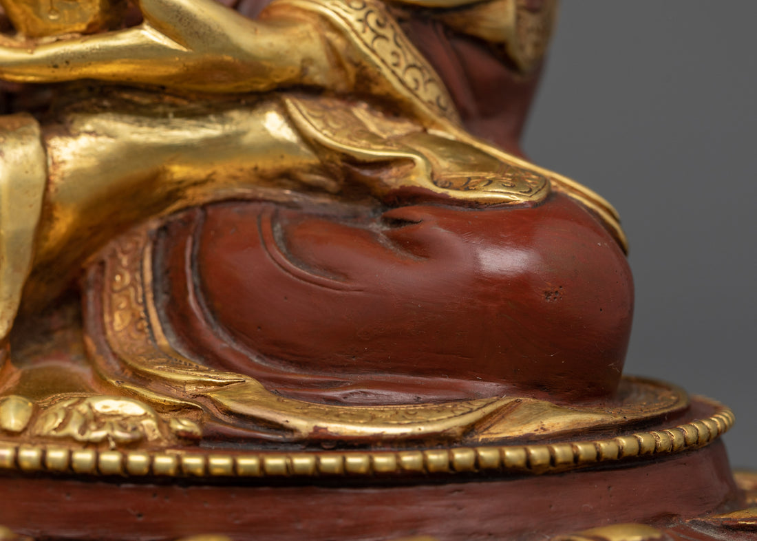 Enlightened Presence: The Karmapa Statue in Tibetan Buddhism