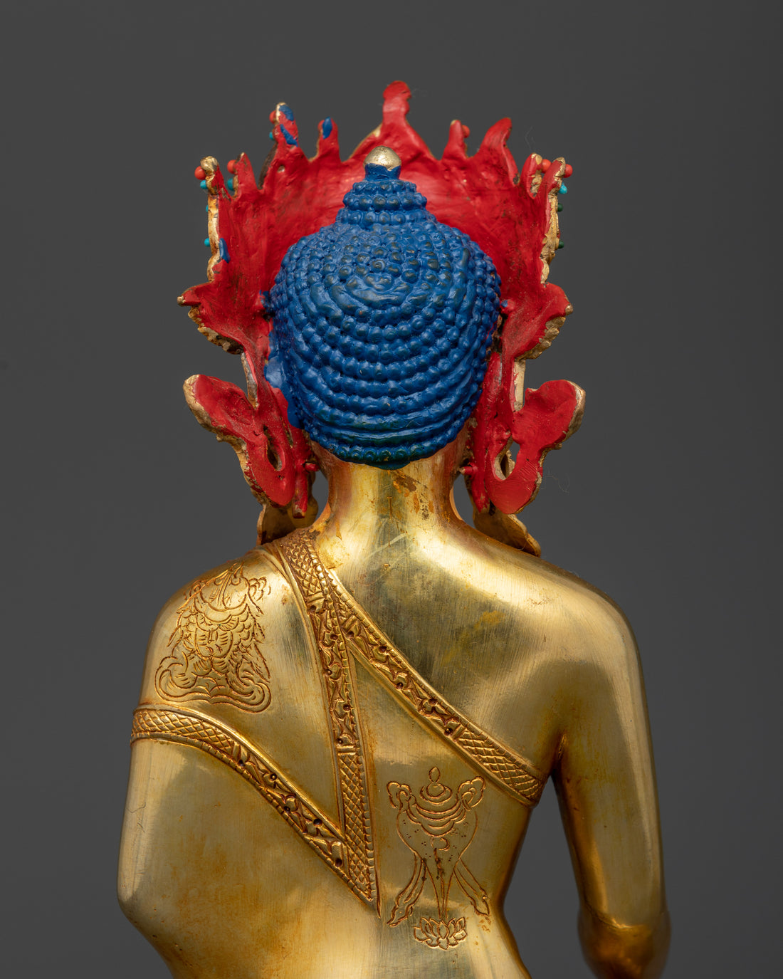 Regal Serenity: The Crowned Shakyamuni Buddha