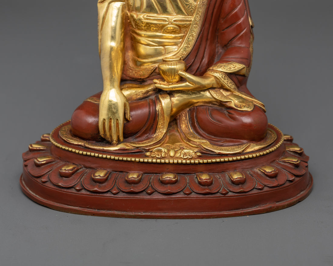 Enlightened Presence: The Karmapa Statue in Tibetan Buddhism