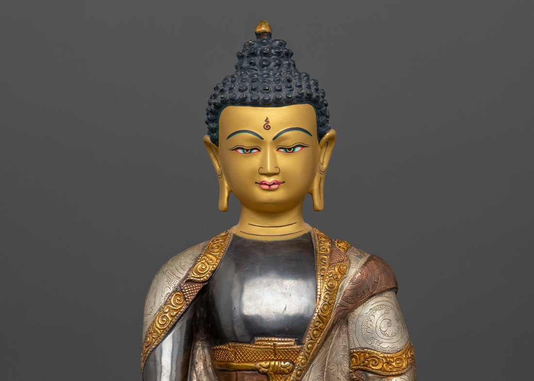 Beautiful Handcrafted Buddha Sakyamuni Statue